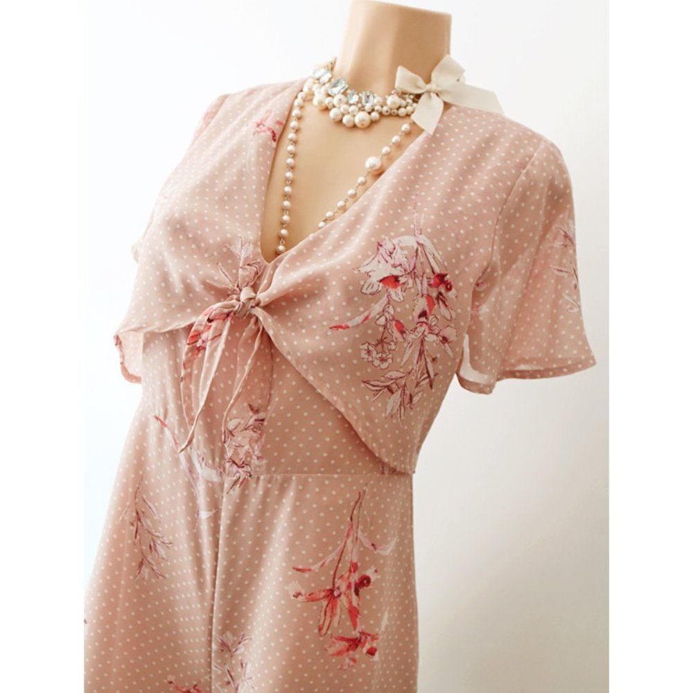 NEW Beige Polka Dots Short Sleeve Tie Front Romper - Picture 3 of 10